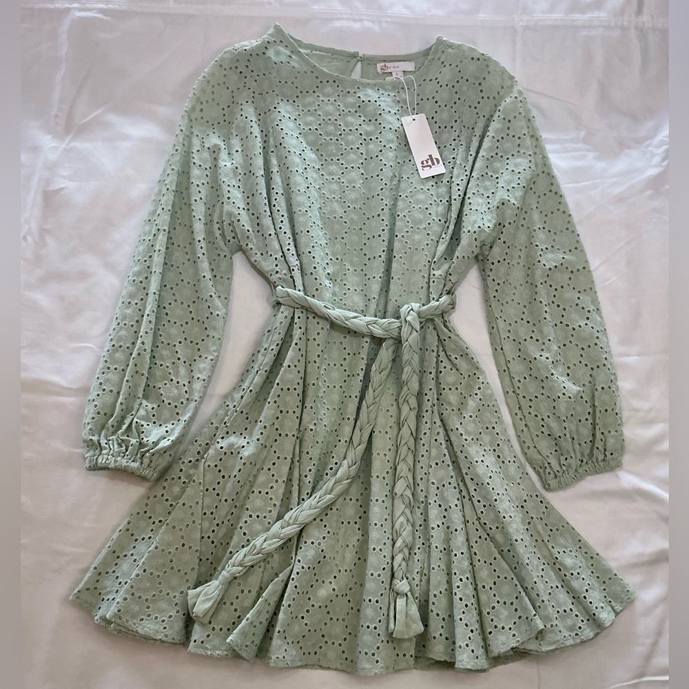 NEW Girls Eyelet Light Green Dress with braided Tie Girls size Large NWT